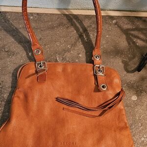 Ferchi Leather Tote